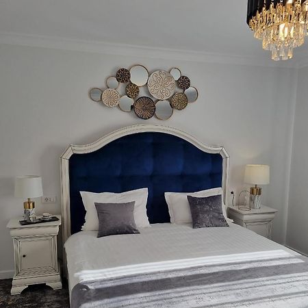 Tesa Boutique Hotel Târgu Neamț Eksteriør billede