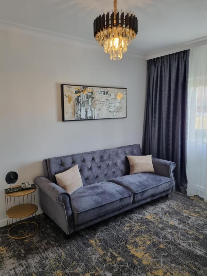 Tesa Boutique Hotel Târgu Neamț Eksteriør billede