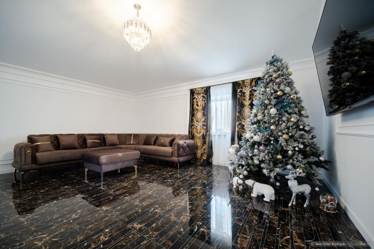 Tesa Boutique Hotel Târgu Neamț Eksteriør billede